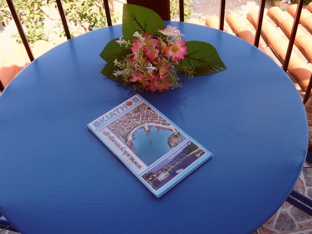 Pansion Pandora Apartment Skiathos Town Room photo