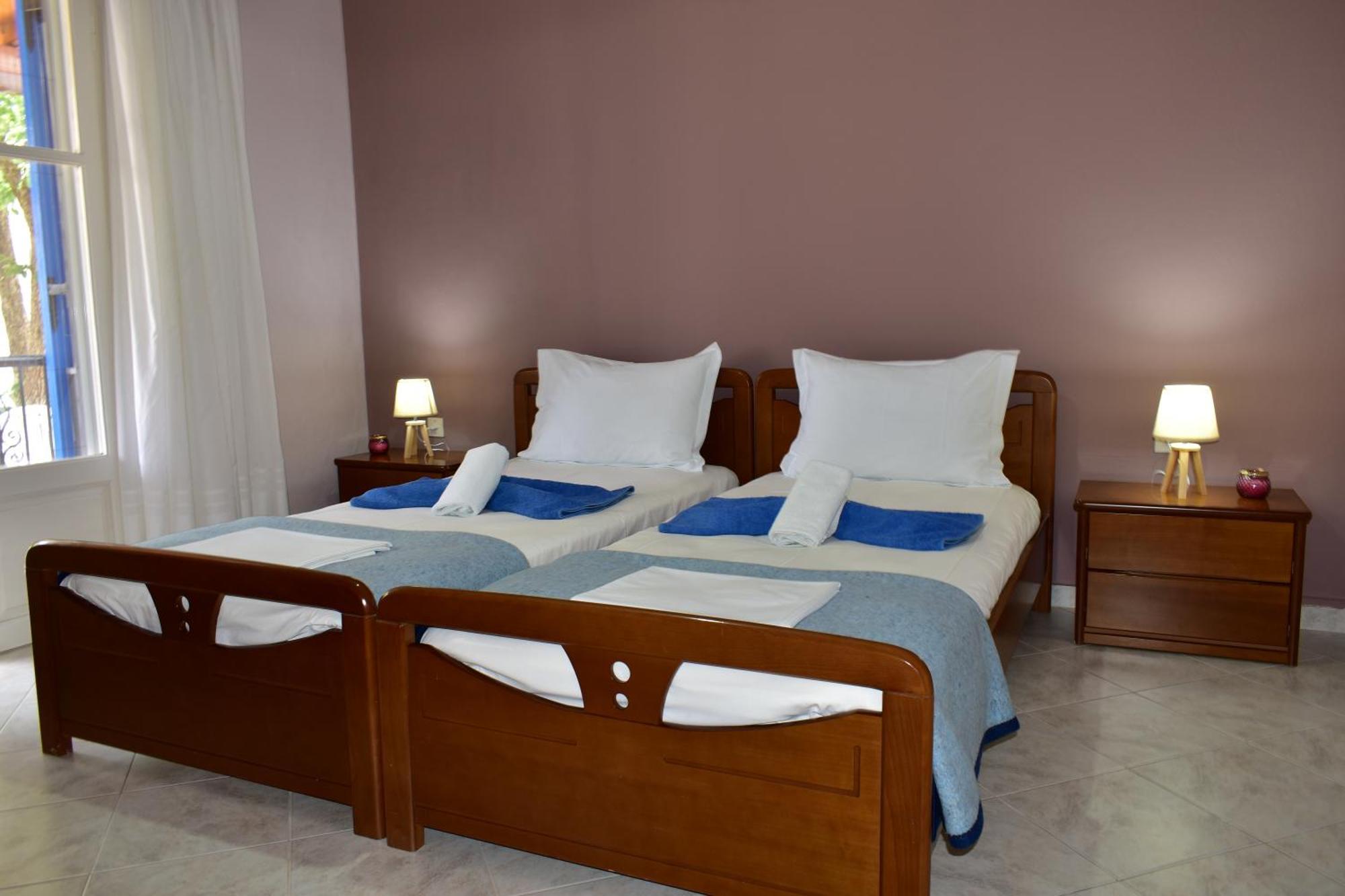 Pansion Pandora Apartment Skiathos Town Exterior photo